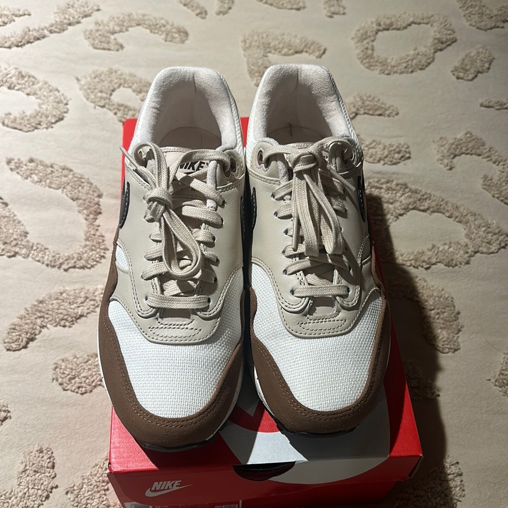 Nike Women’s Air Max 1 ‘87 White and Tan Sneakers - Picture 2 of 6